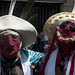 La mattina del 1 gennaio 2012 una piccola manifestazione religiosa transita per le vie di Lima