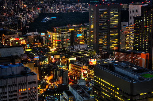 Lights on, Tokyo!