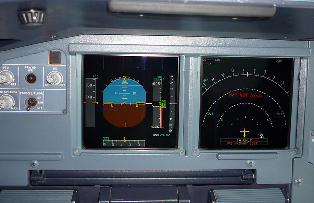 Cockpit Screens | jetBlue Airways Airbus A320-232 | N635JB