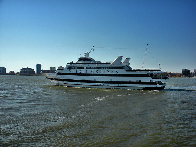 6526Spirit Cruises Ploughs through the Hudson River