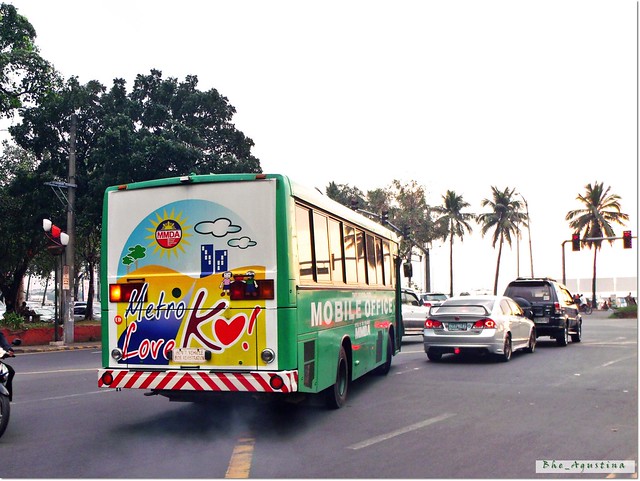 MMDA bus at Quirino Ave.