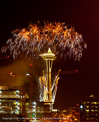 New Years 2012: Space Needle Fireworks in Seattle