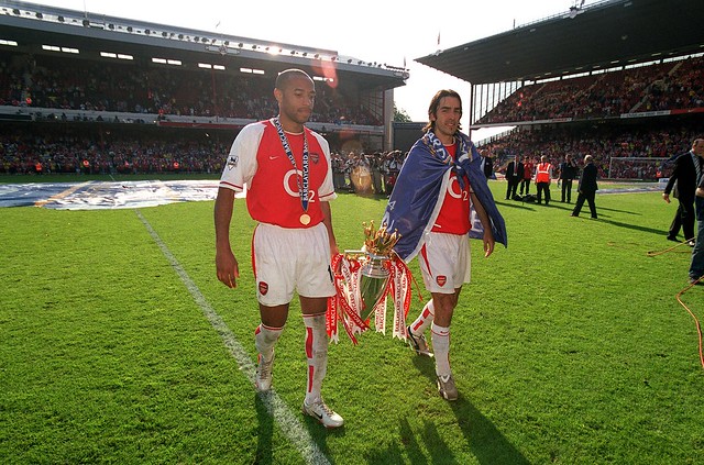 THIERRY HENRY & Robert Pires