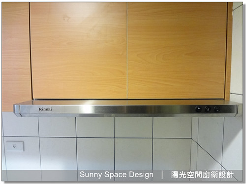 內湖路一段楊小姐木紋系廚具-陽光空間廚衛設計11