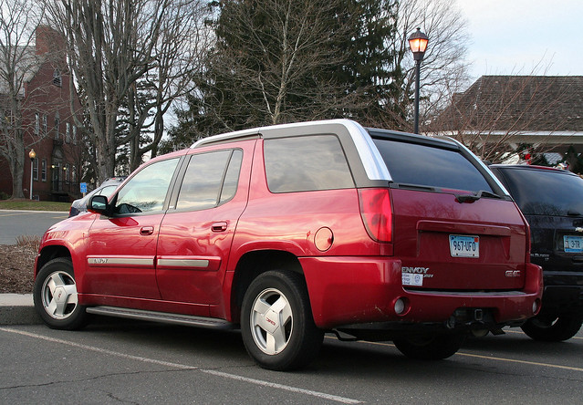 auto car automobile connecticut ct utility vehicle parked suv gmc envoy trumbull xuv