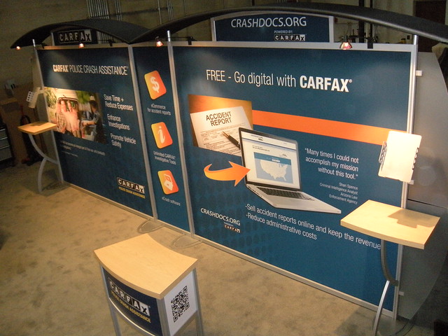 Portable Trade Show Booth by Evo Exhibits