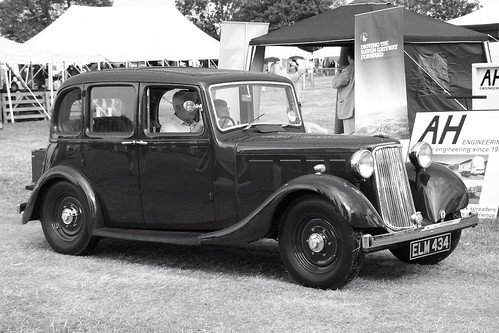ELM434 Armstrong Siddeley saloon at the Tendring Show 2011 Armstrong 