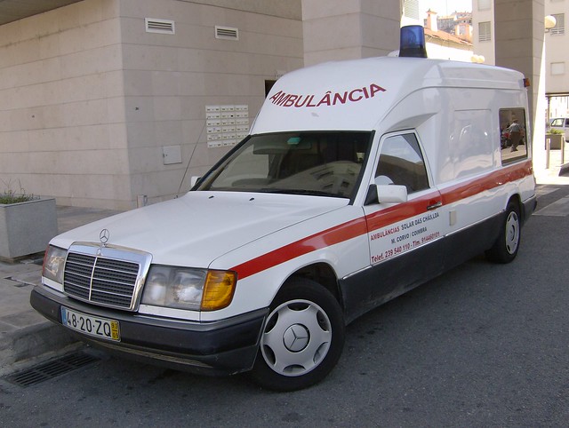 mercedes ambulance mercedesbenz w124 ambulancia eclass clasee