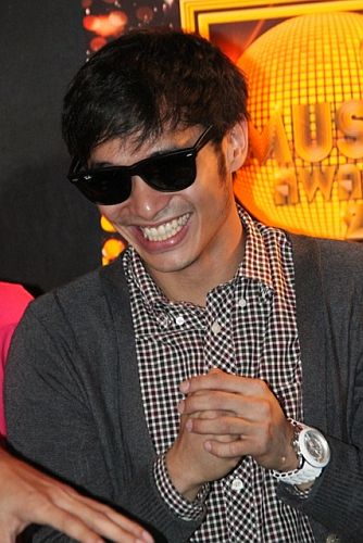 Nominee Kean Cipriano during MMA 2012 announcement of nominees (photo by Allan Sancon)