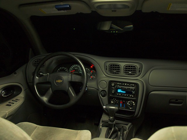 chevrolet chevy trailblazer 2006 interior dash steeringwheel ls