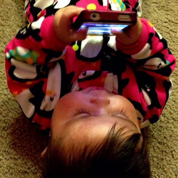 Im in trouble with another nerd in the house… #Geekgirl #baby #babygirl #APPLE #iphone #Geek