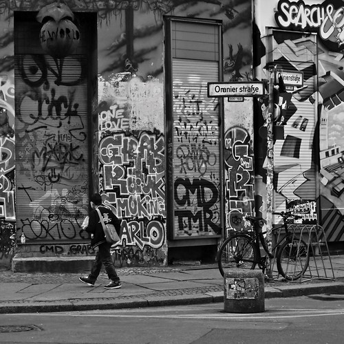 Oranierstrasse ©  specchio.nero