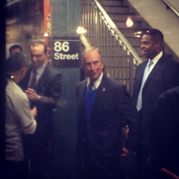 Hizzonor Bloomberg waiting for the subway to the YANKEES