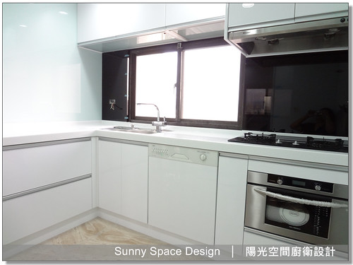 廚房設計-三重河邊北路黃小姐L型廚具：韓國人造石+六面結晶鋼烤+G型鋁把手-陽光空間廚衛設計18