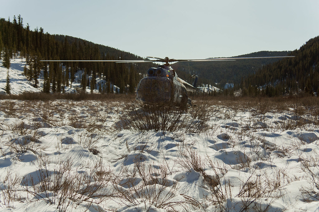 : Mi-8 landed in frozen swamp