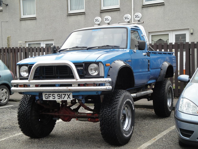 monster truck 1982 pickup toyota 1980s hilux gfs917x