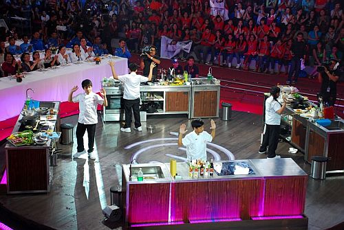 The final hands-up---Junior MasterChef Pinoy Edition Finale The Live Cook-off