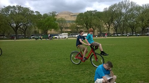 Capital Bikeshare bike being shared on the National Mall. ©  Michael Neubert