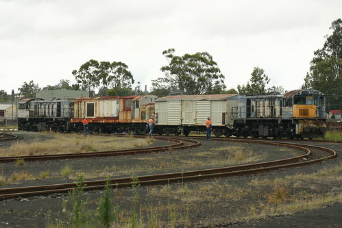 1769D is now coupled to the consist <a style="margin-left:10px; font-size:0.8em;" href="http://www.flickr.com/photos/121033385@N05/13319198425/" target="_blank">@flickr</a>