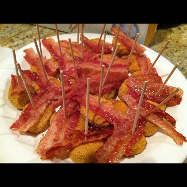 Your eyes do not deceive you, bacon wrapped chicken nuggets. WRESTLEMANIA hours dourves
