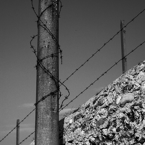 Auschwitz ©  specchio.nero