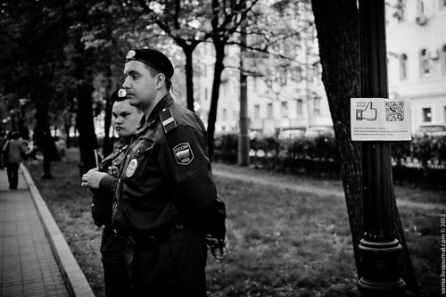 The police are watching... ©  Evgeniy Isaev
