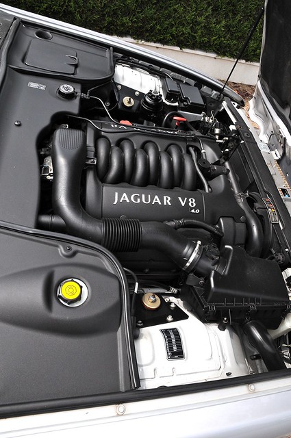 2001 jaguar sovereign xj8 40l