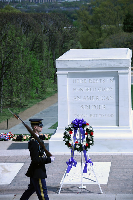 Tomb of the Unknown Soldier - W view with guard and wreath - Arlington National Cemetery - 2012