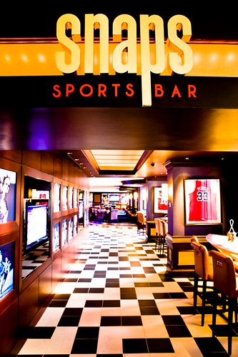 Sofitel Manila - Snaps Sports Bar