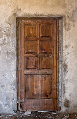 king zog's door