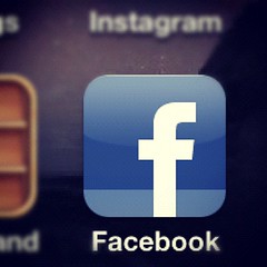 Facebook buys Instagram!