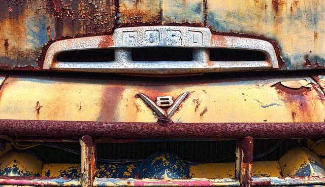 old usa ford truck emblem crust photography us rust unitedstatesofamerica rusty retro transportation nostalgic hood americana weathered carparts crusty v8 patina f6 skynoir