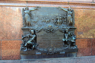 Buenos Aires - Retiro: Plaza San Martín - Monumento al General San Martín - Batalla de Maipu