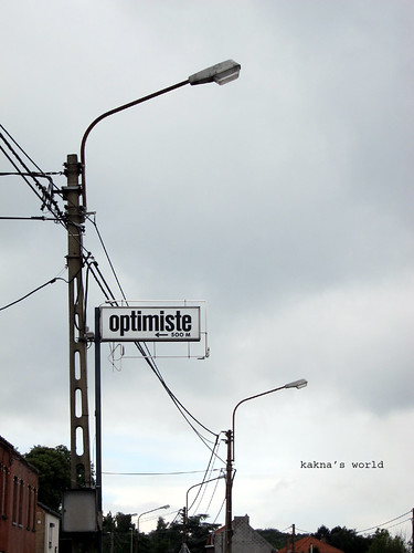 optimiste `a 500 m ©  kakna's world