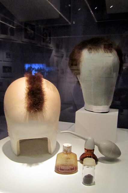 NYC - Queens - Astoria: Museum of the Moving Image - Taxi Driver wigs