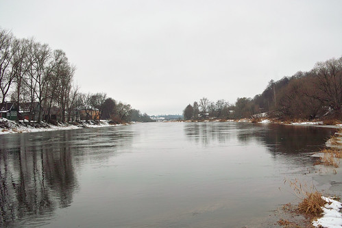 SDIM0297  River Tvertsa ().  View upstream from Tveretskaya Embankment ( ). ©  carlfbagge