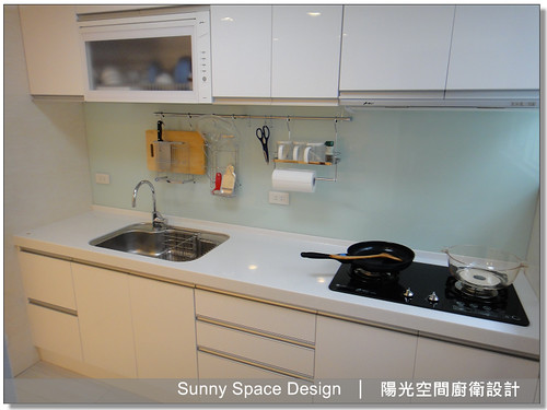 內湖星雲路莊小姐一字型+吧檯廚具-陽光空間廚衛設計5