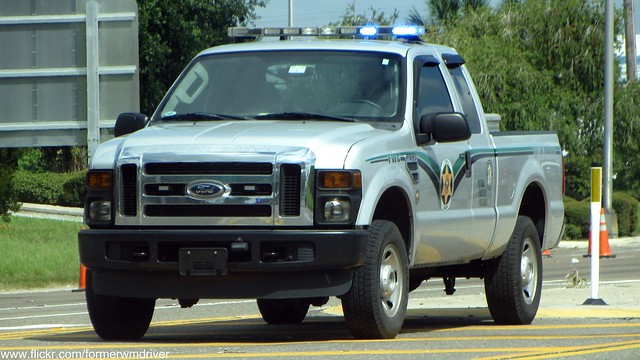 park fish ford truck ranger florida wildlife cab conservation police pickup cop vehicle law enforcement extended emergency commission xl patrol f350 f250 1920x1080