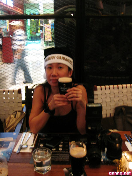 Merry Guinness (5)