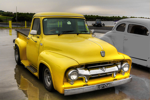 A cool 54 Ford pickup at the kustom nationals
