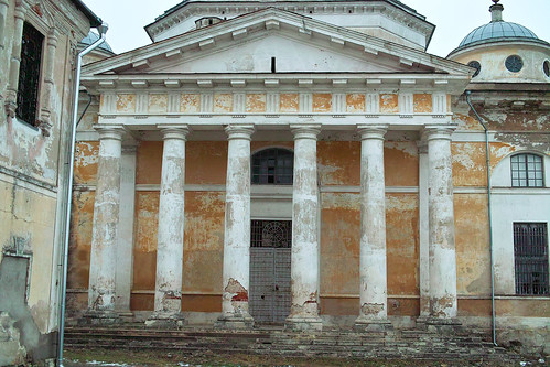 SDIM0350 Boris-Gleb Monastery in Torzhok. The Boris-Gleb Cathedral (1785-96). South portico ©  carlfbagge
