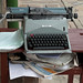 Nelle città peruviane è molto diffuso il servizio di dattilografia con vecchie macchine da scrivere olivetti