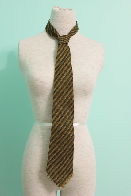 Vintage Woven Tweed Necktie in Harvest Gold & Green