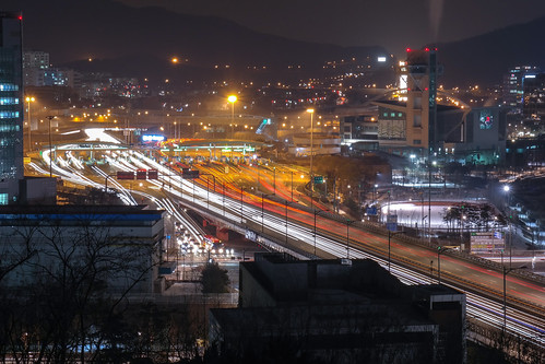 Pangyo IC at Gyeongbu[Seoul-Busan] Expressway  (경부고속도로 판교IC 야경)