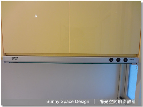 廚具大王-內湖文德路簡小姐鵝黃色廚具-陽光空間廚衛設計10