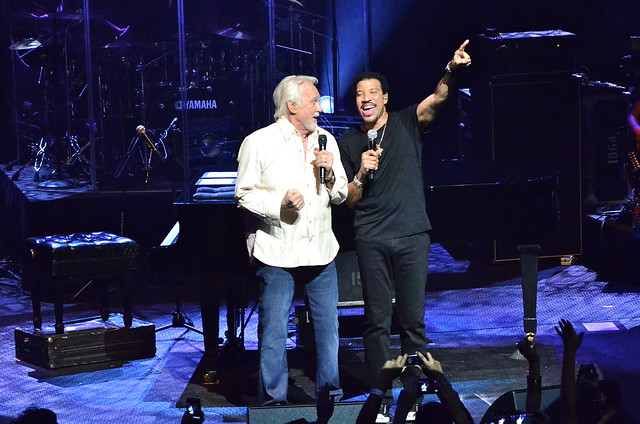 Lionel Ritchie and KENNY ROGERS - ACL Moody Theater @ SXSW 2012