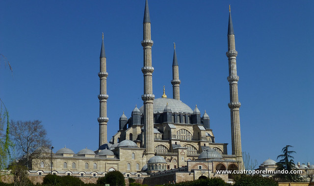 Preciosa la mezquita de Selimiye