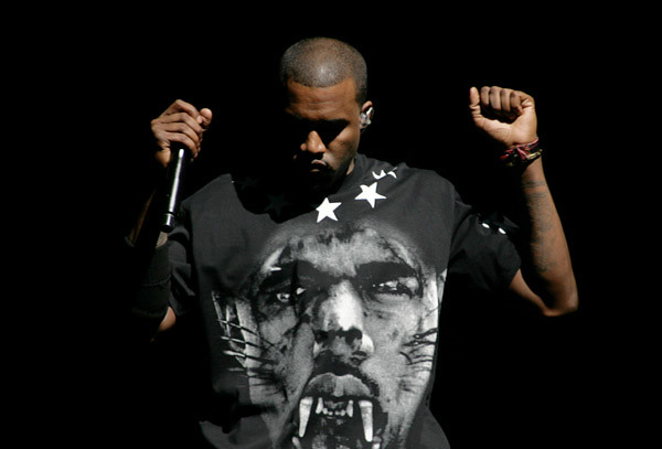 Kanye West – THERAFLU feat. DJ Khaled & DJ Pharris (Prod. by Hit-Boy)