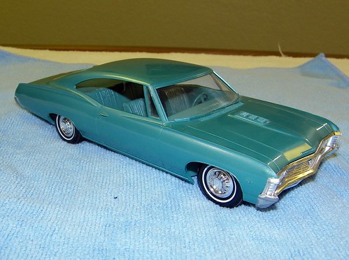 1967 Chevrolet Impala SS 427 Hardtop Promo Model Car Emerald Turquoise 