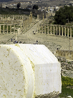 JOR_AMM.047 : ovale square and Cardo Maximus, Jerash, Jordan
